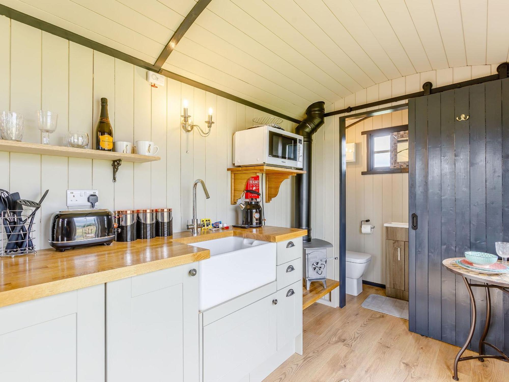 Daisys Rest Holiday home Shipton under Wychwood
